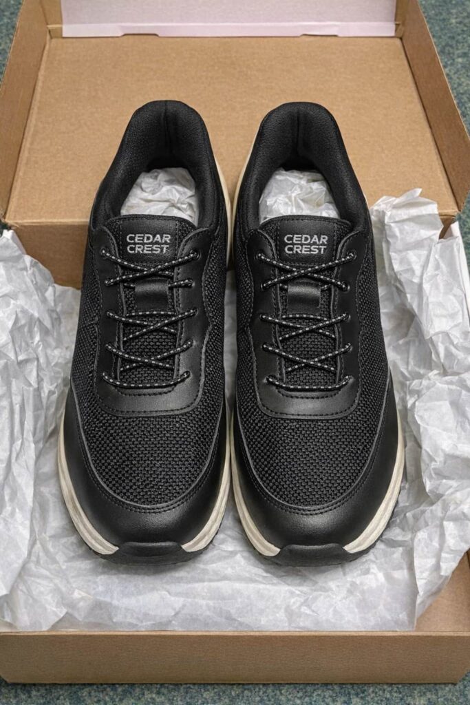 スパット安全靴の外観とデザイン（Cedar Crest）